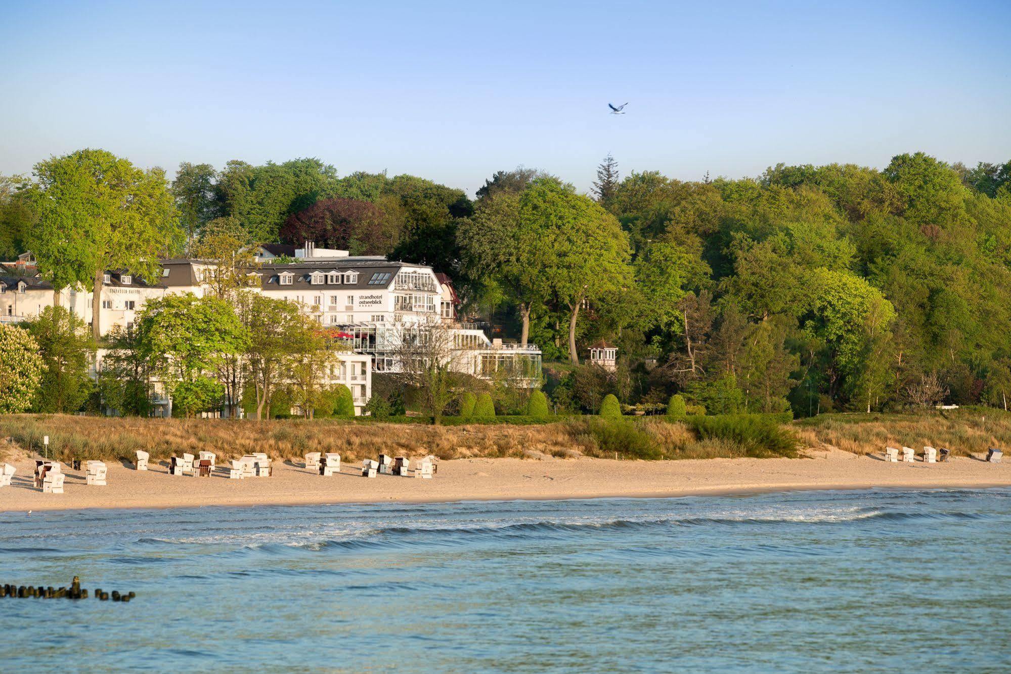 Strandhotel Ostseeblick Heringsdorf  Exterior photo