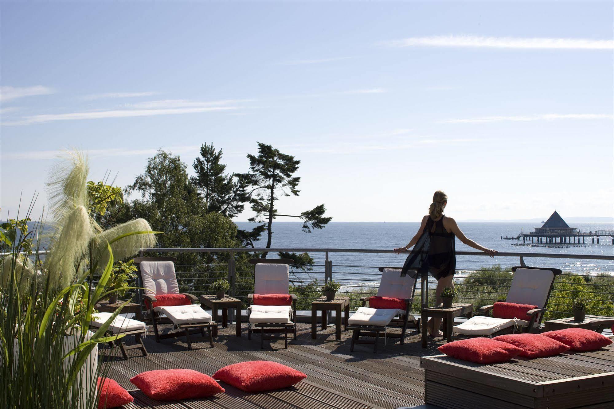 Strandhotel Ostseeblick Heringsdorf  Exterior photo